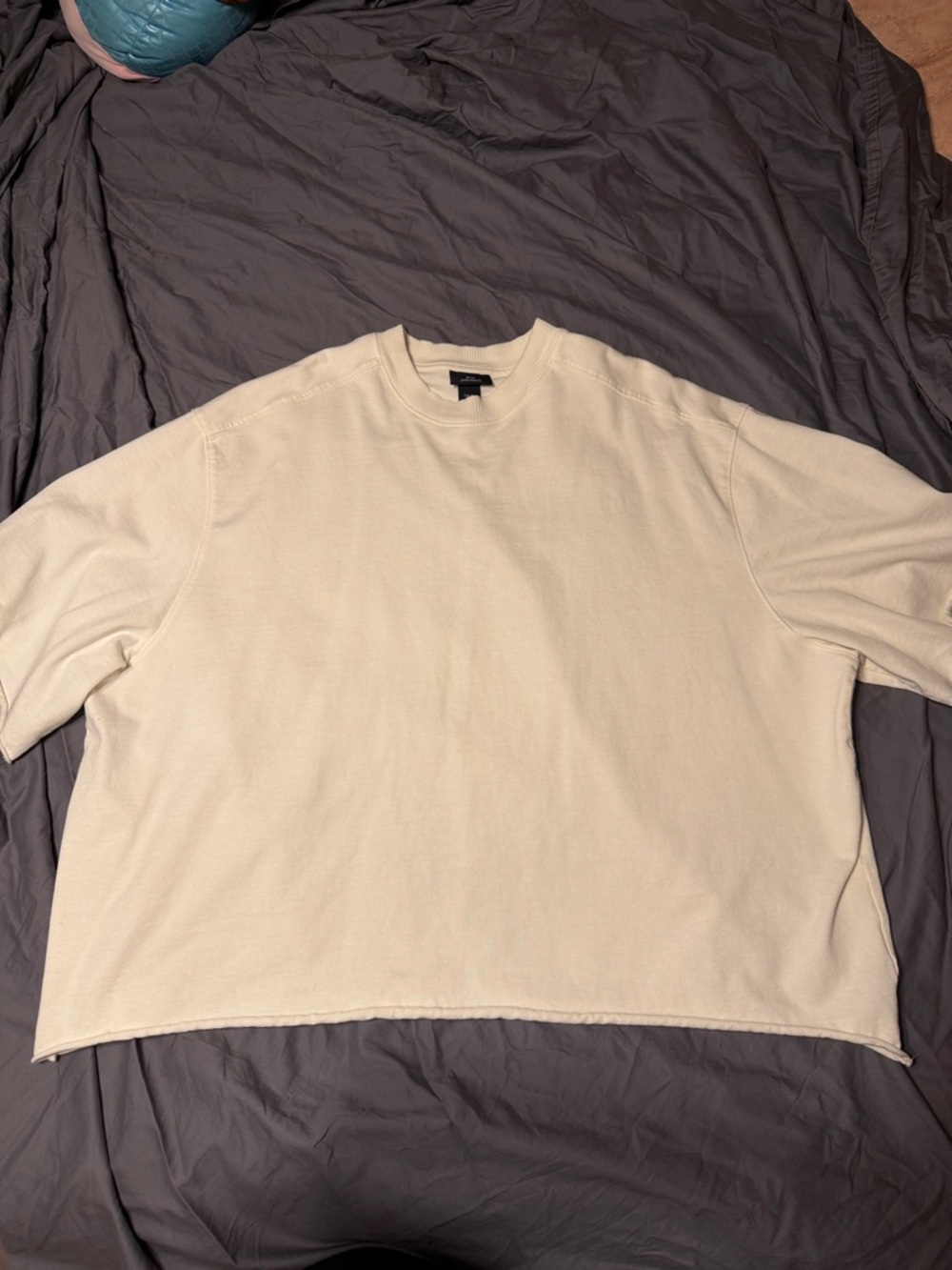 H&M Oversized Cream Crewneck Sweatshirt